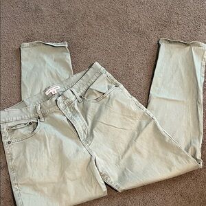 Lucky Brand Pale Green Denim Pants 34x30